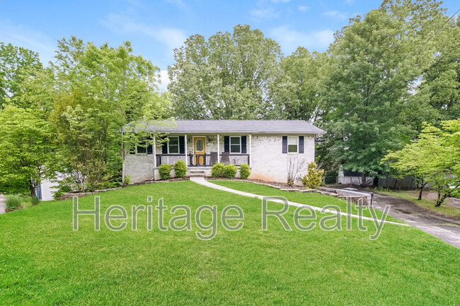 Building Photo - 1523 Tonti Ln NW