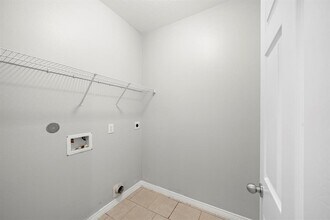 Building Photo - 4016 Candle Cove Ct