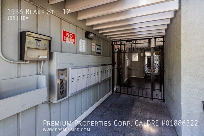 Foto del edificio - Blake Apartments