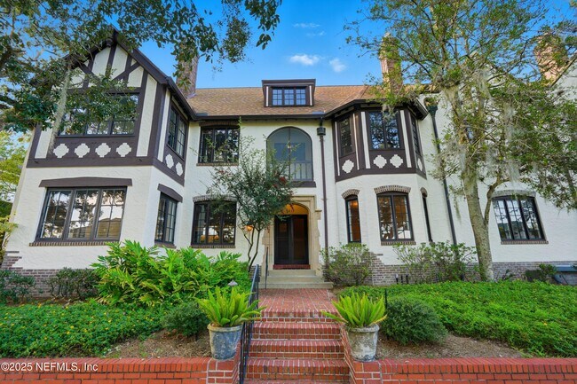 Foto del edificio - 3319 Pine St