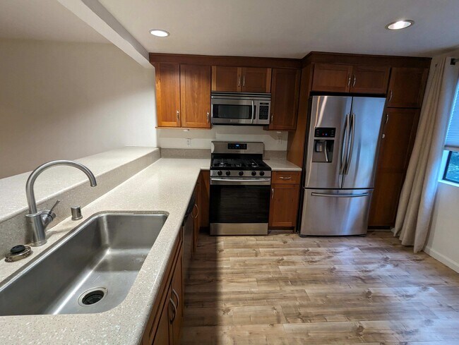 Foto del edificio - 5760 Owensmouth Ave