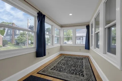 Foto del edificio - 51 Dale Ave