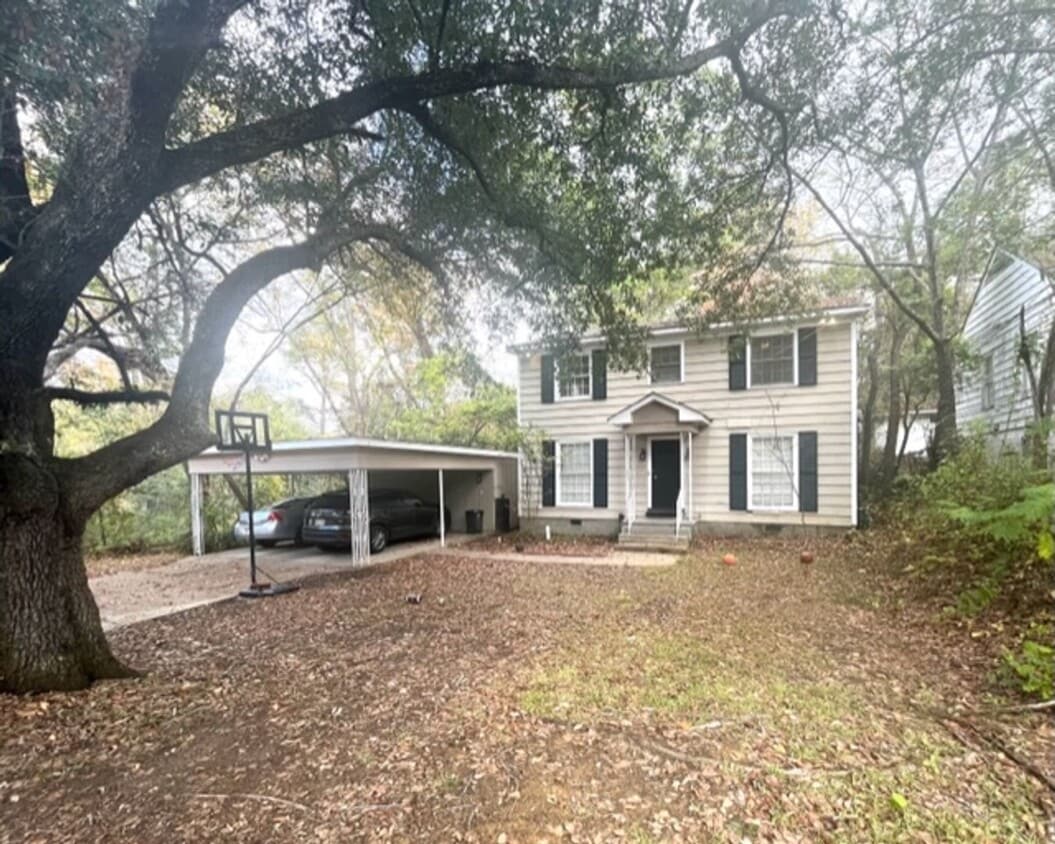 1126 Quinn St Unit B, Jackson, MS 39202 Room for Rent in Jackson, MS