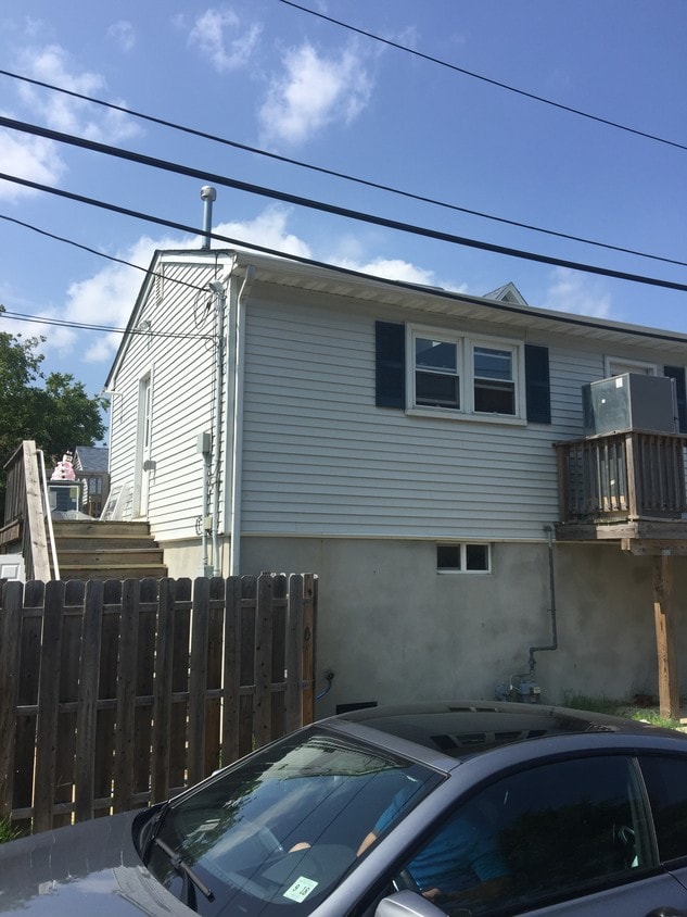 Primary Photo - 25 Beach Blvd