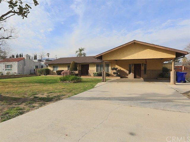 Primary Photo - 17954 Randall Ave