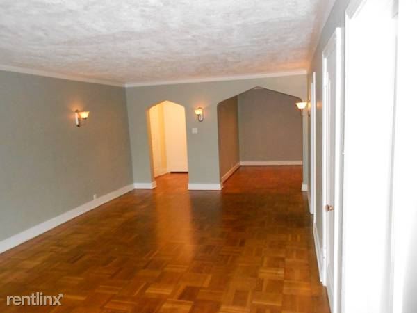 Foto del edificio - 769 Shady Dr E