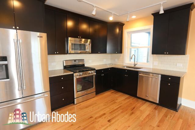 Building Photo - 3731 N Janssen Ave