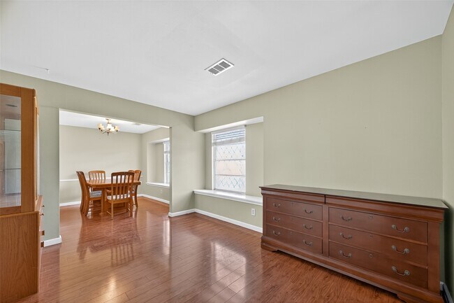 Building Photo - 9123 Langdon Ln