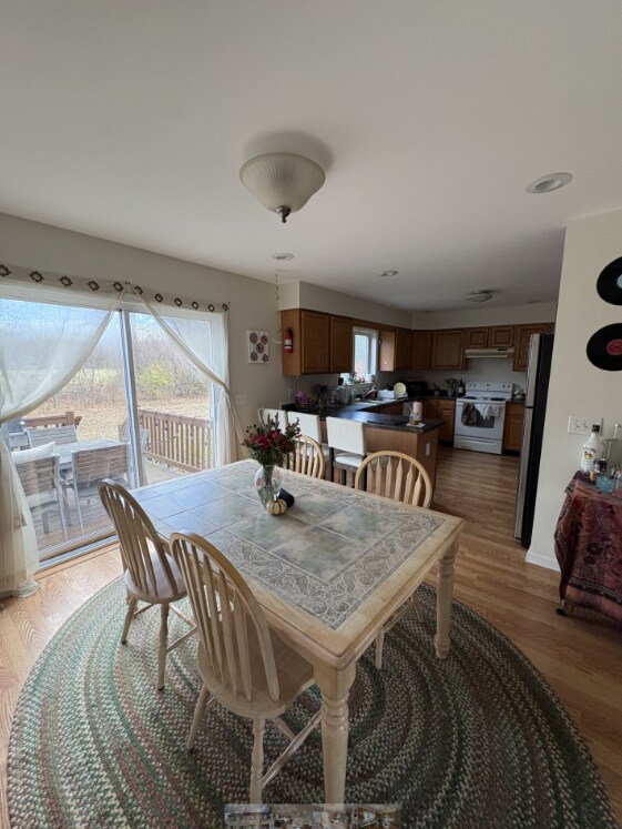 Foto del edificio - 298 Belchertown Rd