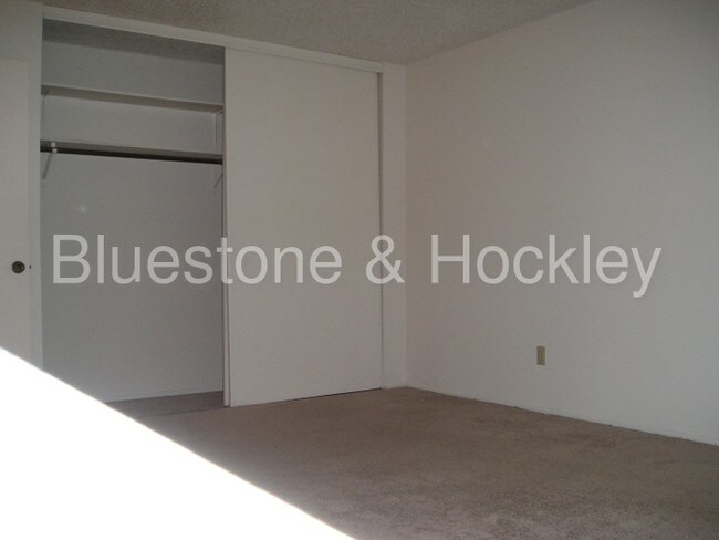 Foto del edificio - 5802 SE Milwaukie Ave