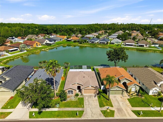 Building Photo - 29417 Crossland Dr