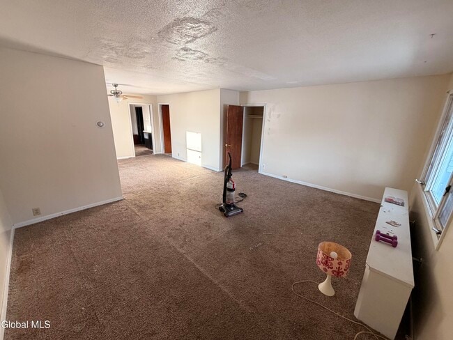 Foto del edificio - 8 Bayard St