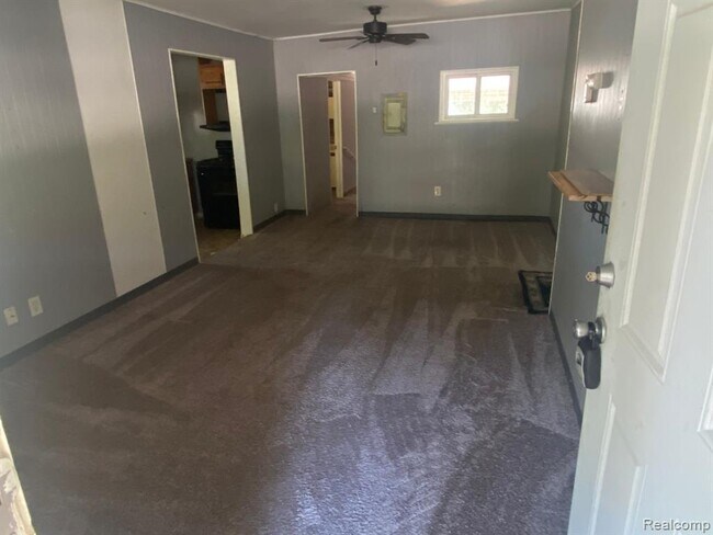 Foto del edificio - 5625 Pelham St