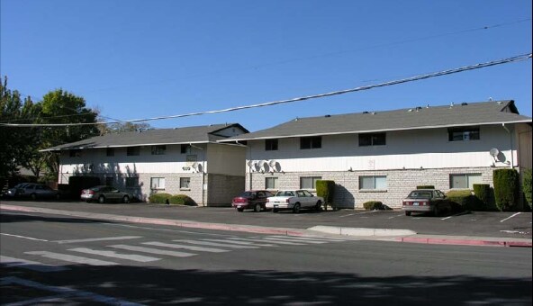 Foto principal - Merada North Apartments - Waiting List!