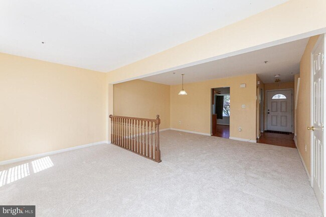 Building Photo - 6615 Ronald Rd
