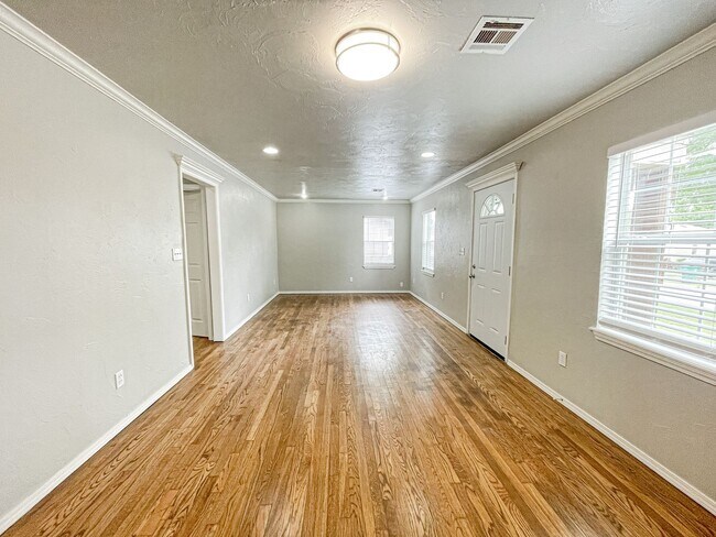 Foto del edificio - ***PENDING***