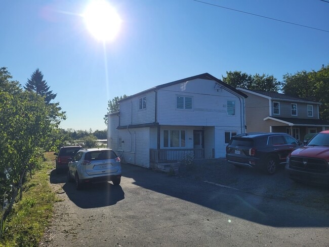 Photo du bâtiment - 746 Old Sambro Rd