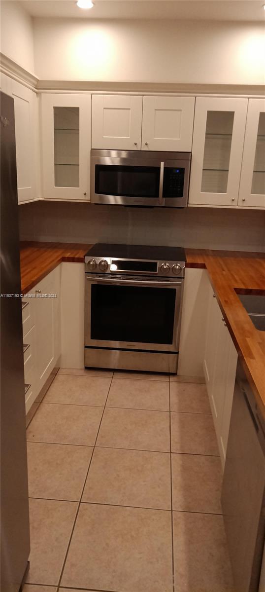 Building Photo - 14803 Breckness Pl