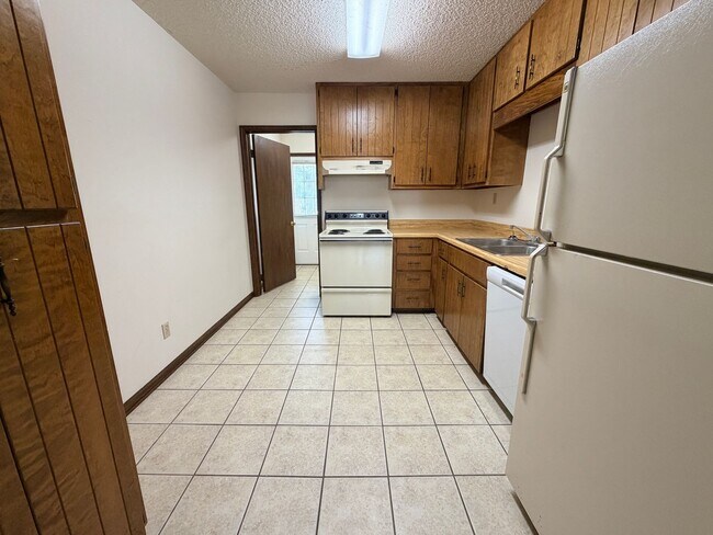 Foto del edificio - 2 Bedroom/1 Bath Remerton Duplex