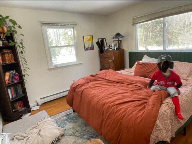 Foto del edificio - 146 Cathance Rd