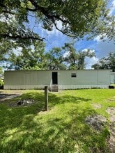 Building Photo - 711 Nashville Rd