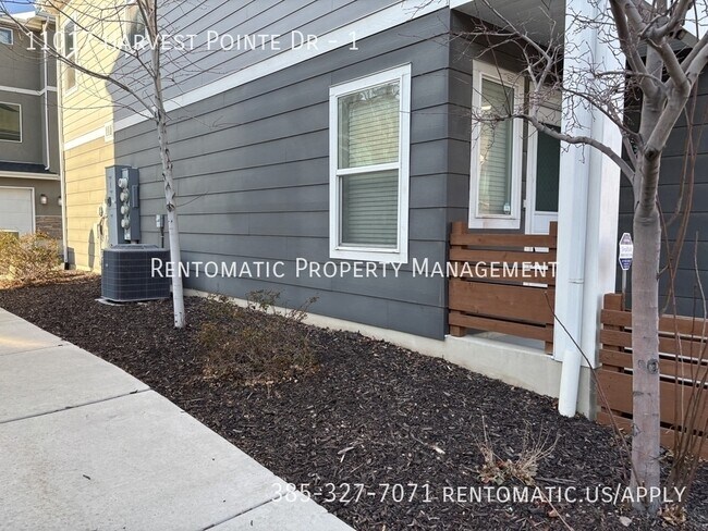 Foto del edificio - 11017 Harvest Pointe Dr