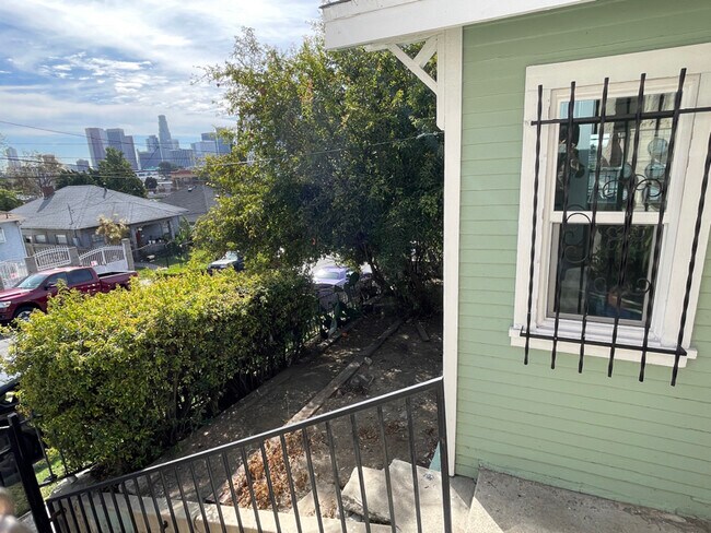 Foto del edificio - 515 N Burlington Ave