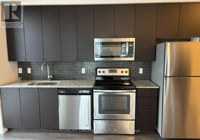 Building Photo - 9560-9560 Markham Rd