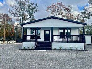 Building Photo - 21514 Ruth Dr