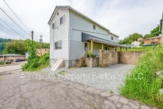 Building Photo - 408 Chestnut St