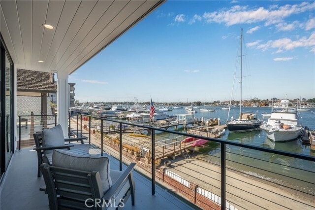 Building Photo - 413 Edgewater Pl