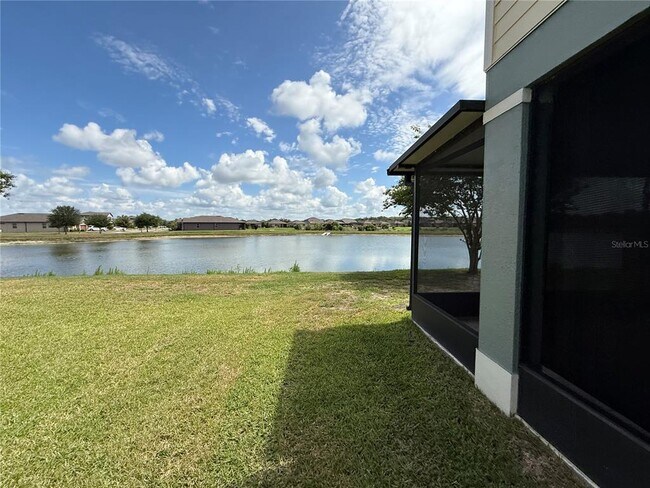 Foto del edificio - 9154 Hillcroft Dr