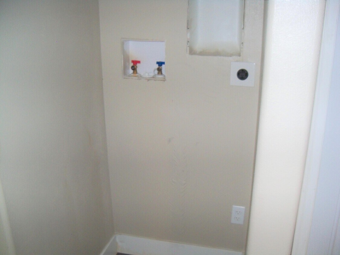 Primary Photo - 941 N 23rd St