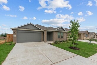 Building Photo - 138 Esparza Dr
