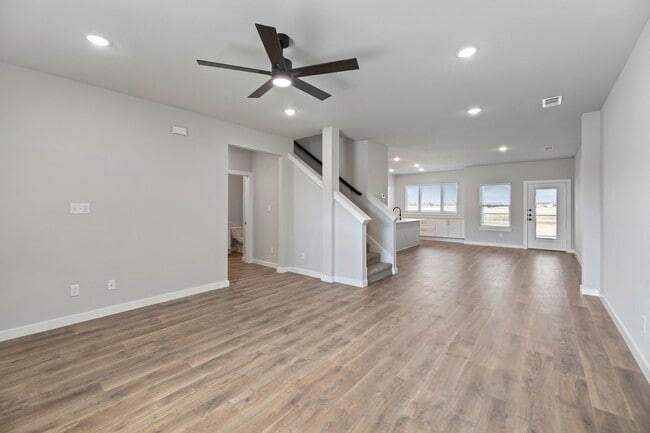 Building Photo - AVAILABLE NOW!  CUL-DE-SAC TRIPLEX LOT LOCATED ON 1-ACRE IN MIDLOTHIAN, TX!