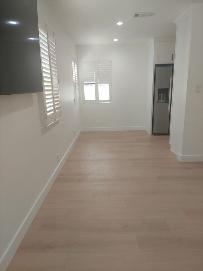Building Photo - This rental unit truly combines comfort, s...