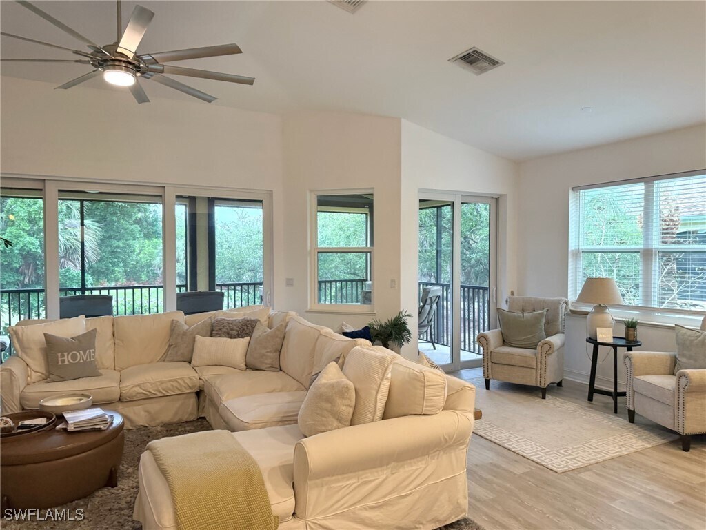 Building Photo - 1252 Rialto Way