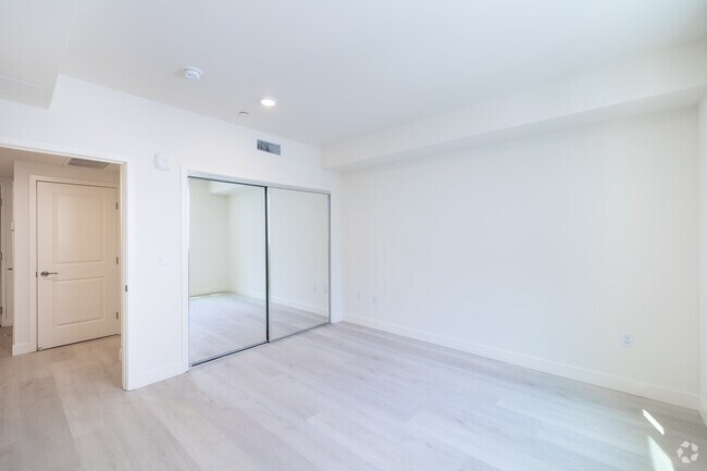 Building Photo - The Rosenell