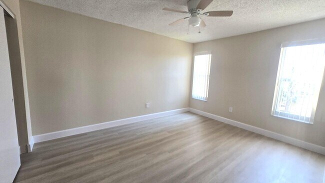 Foto del edificio - 2800 NW 56th Ave