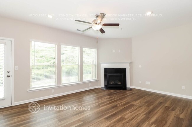 Building Photo - 1350 Elderwood Way
