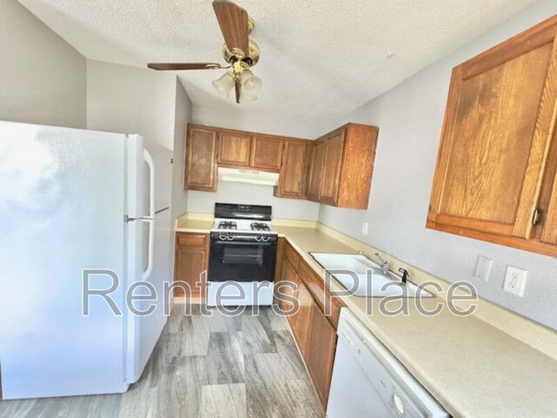 Primary Photo - 1436 E 38th St