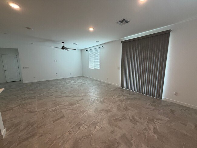 Foto del edificio - 3479 S 174th Ave