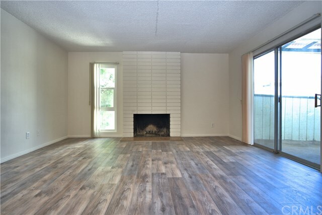 Foto del edificio - 1628 Huntington Dr