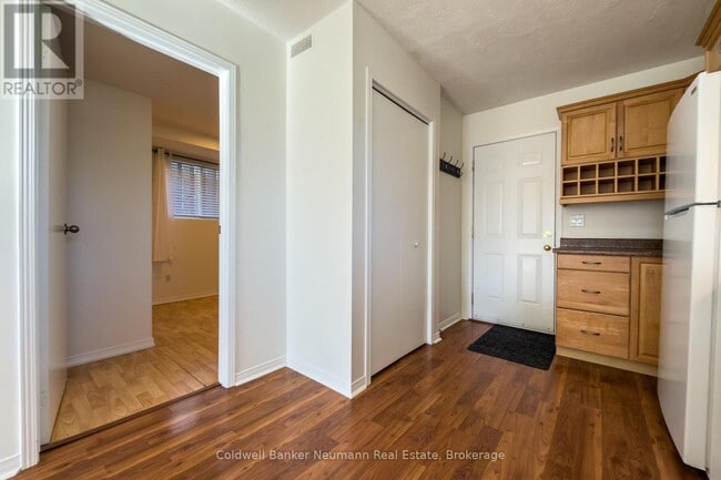 Building Photo - 18 O'Connor Ln