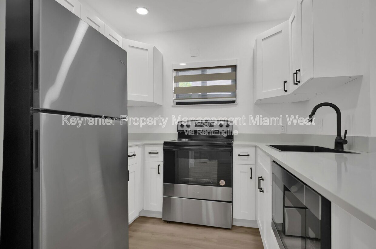 Foto principal - 210 Beacom Blvd