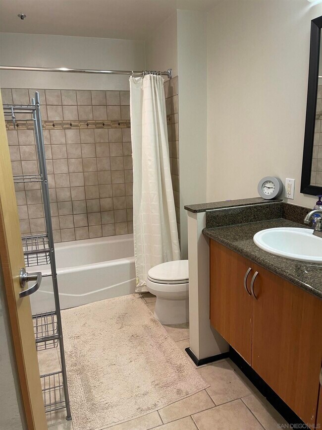 Building Photo - 1551 Fourth Ave