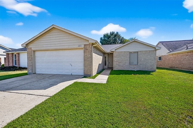 Building Photo - 4422 Wee Lassie Ln