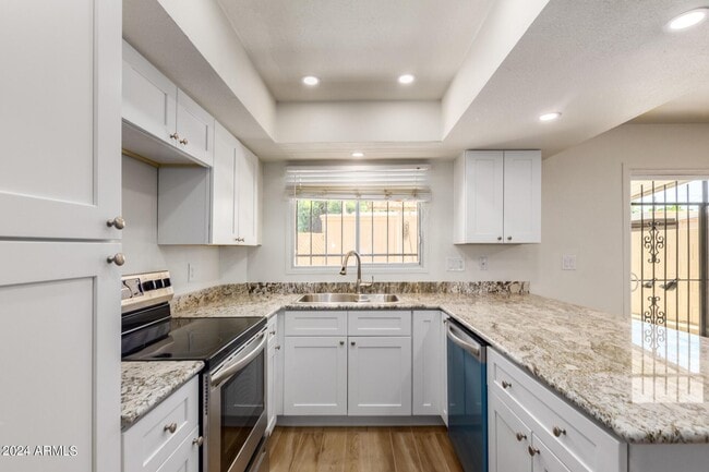 Foto del edificio - 6857 E Osborn Rd