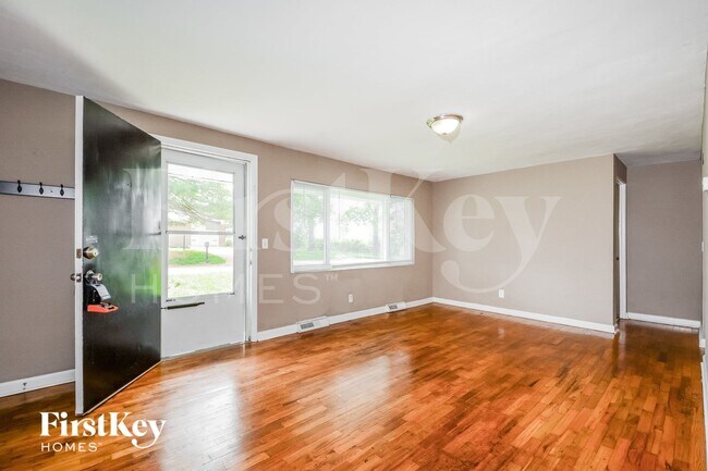 Foto del edificio - 704 Highland Dr