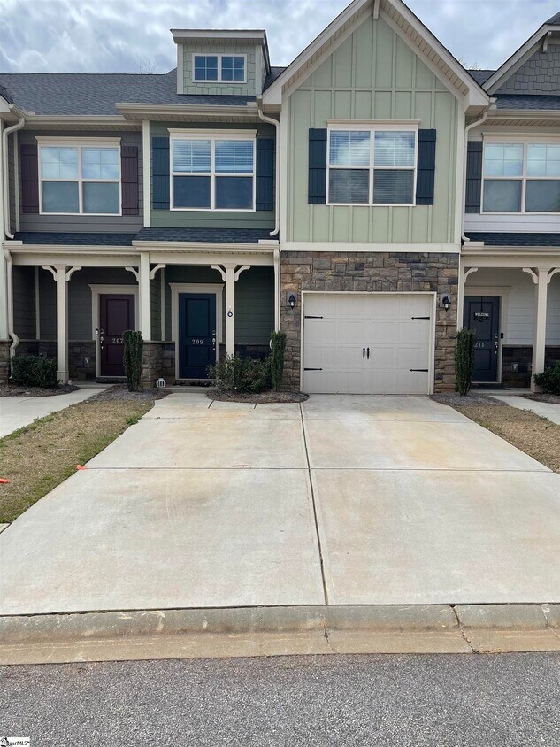 209 Hartland Pl, Simpsonville, SC 29680 Condo for Rent in